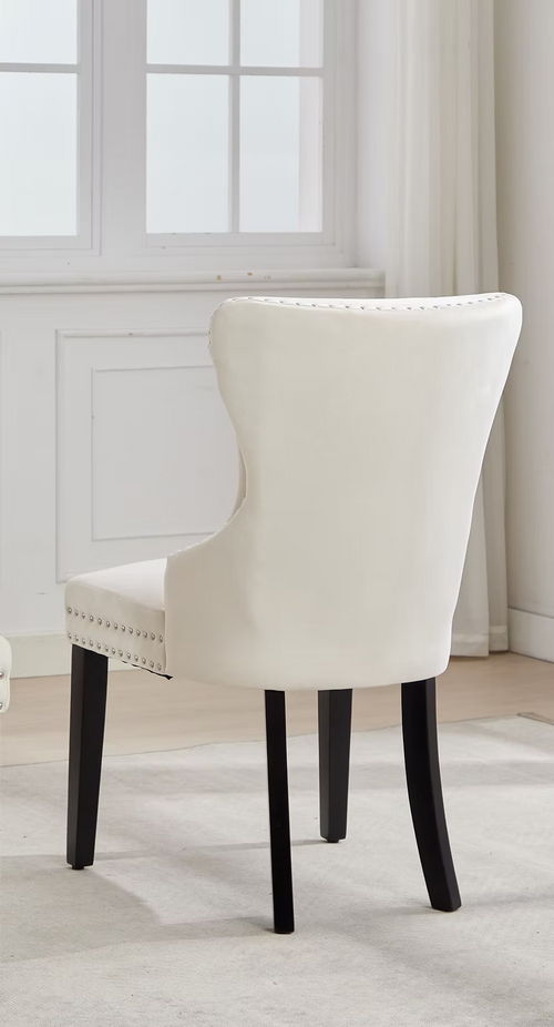 Chaise  avec pattes chromées